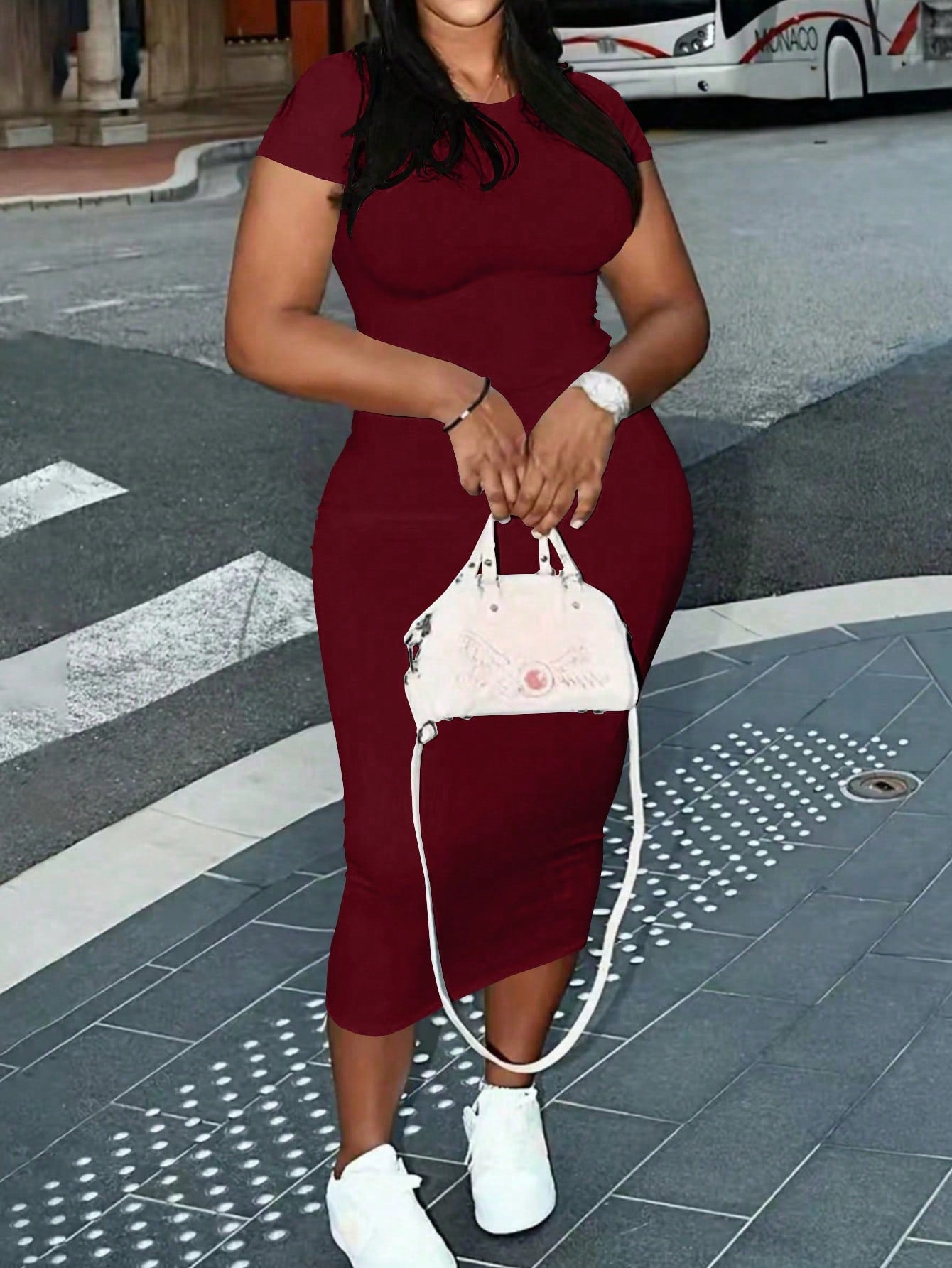 SHEIN Plus Size Women's Solid Color Simple Daily Short Sleeve Dress