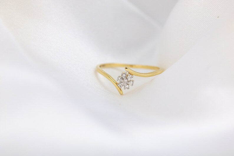 14kt Gold and Diamond flower ring, dainty diamond flower ring, dainty gold diamond ring, cluster flower ring, anniversary ring gifts for her