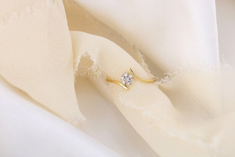 14kt Gold and Diamond flower ring, dainty diamond flower ring, dainty gold diamond ring, cluster flower ring, anniversary ring gifts for her